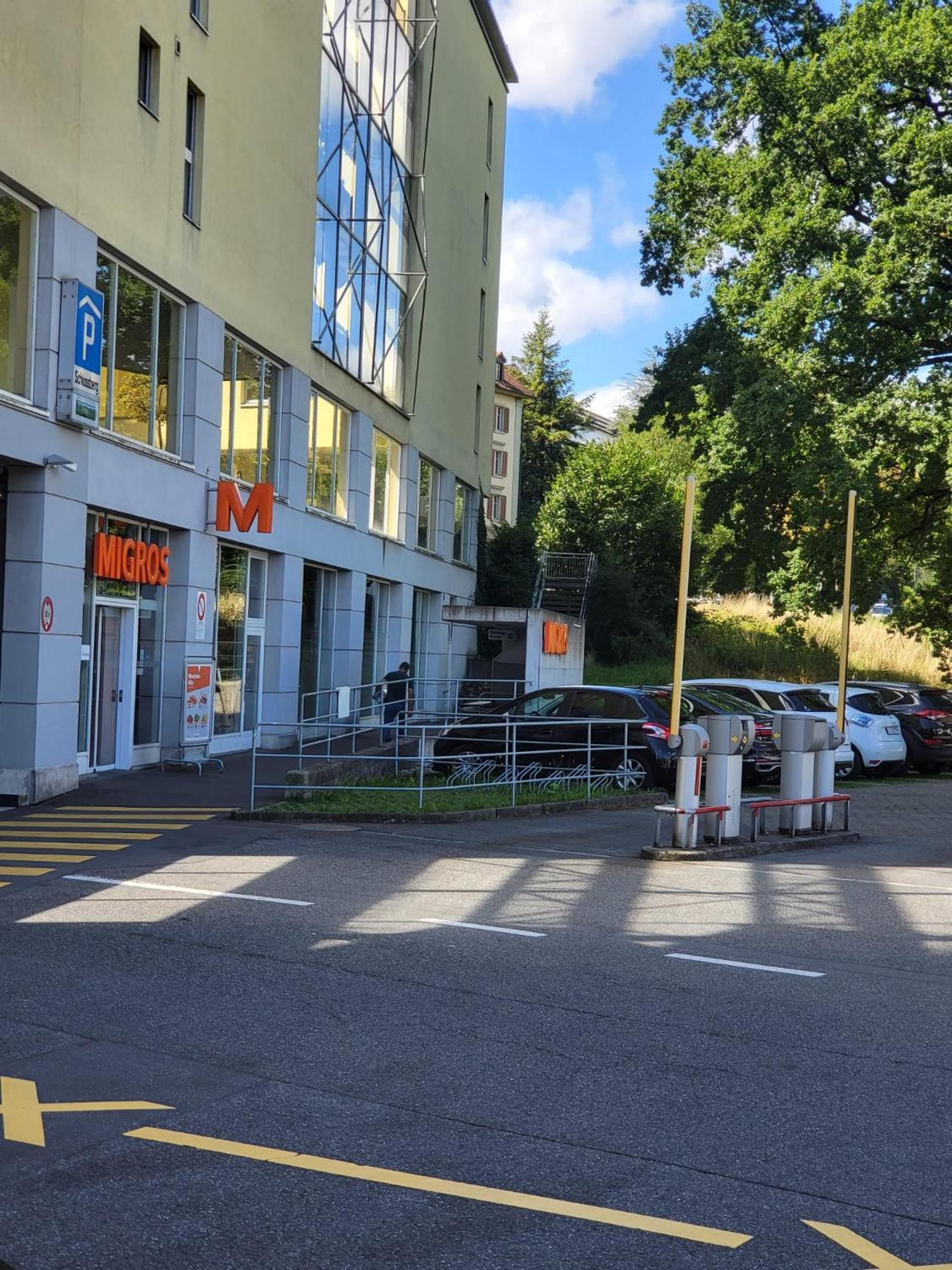Bastis Central Guesthouse Lucerne City Экстерьер фото
