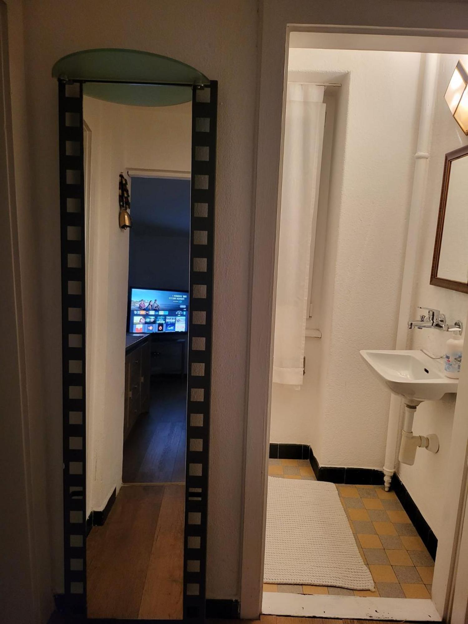 Bastis Central Guesthouse Lucerne City Экстерьер фото
