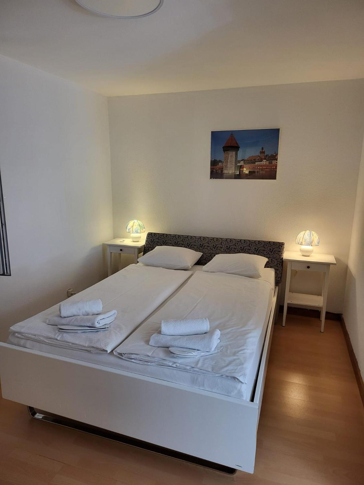 Bastis Central Guesthouse Lucerne City Экстерьер фото