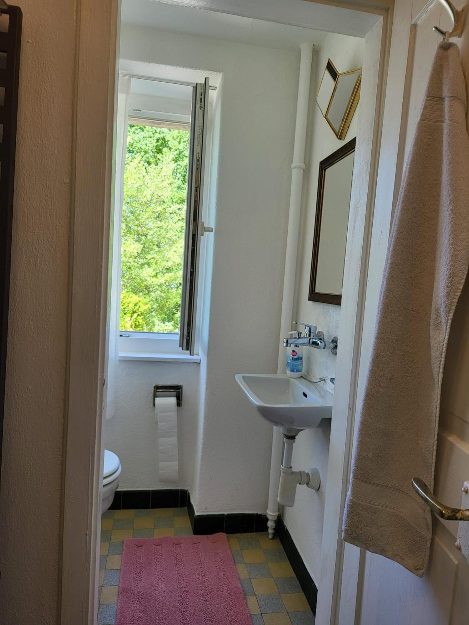 Bastis Central Guesthouse Lucerne City Экстерьер фото