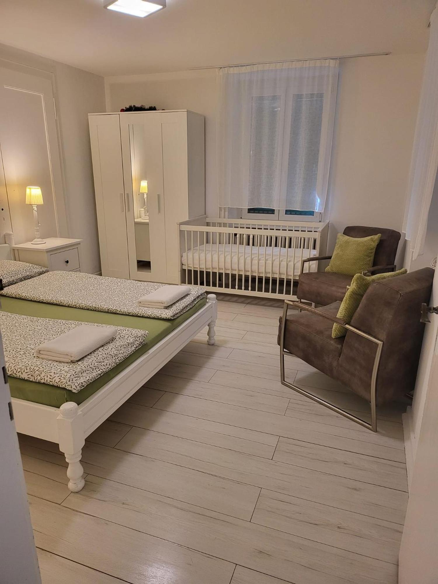 Bastis Central Guesthouse Lucerne City Экстерьер фото